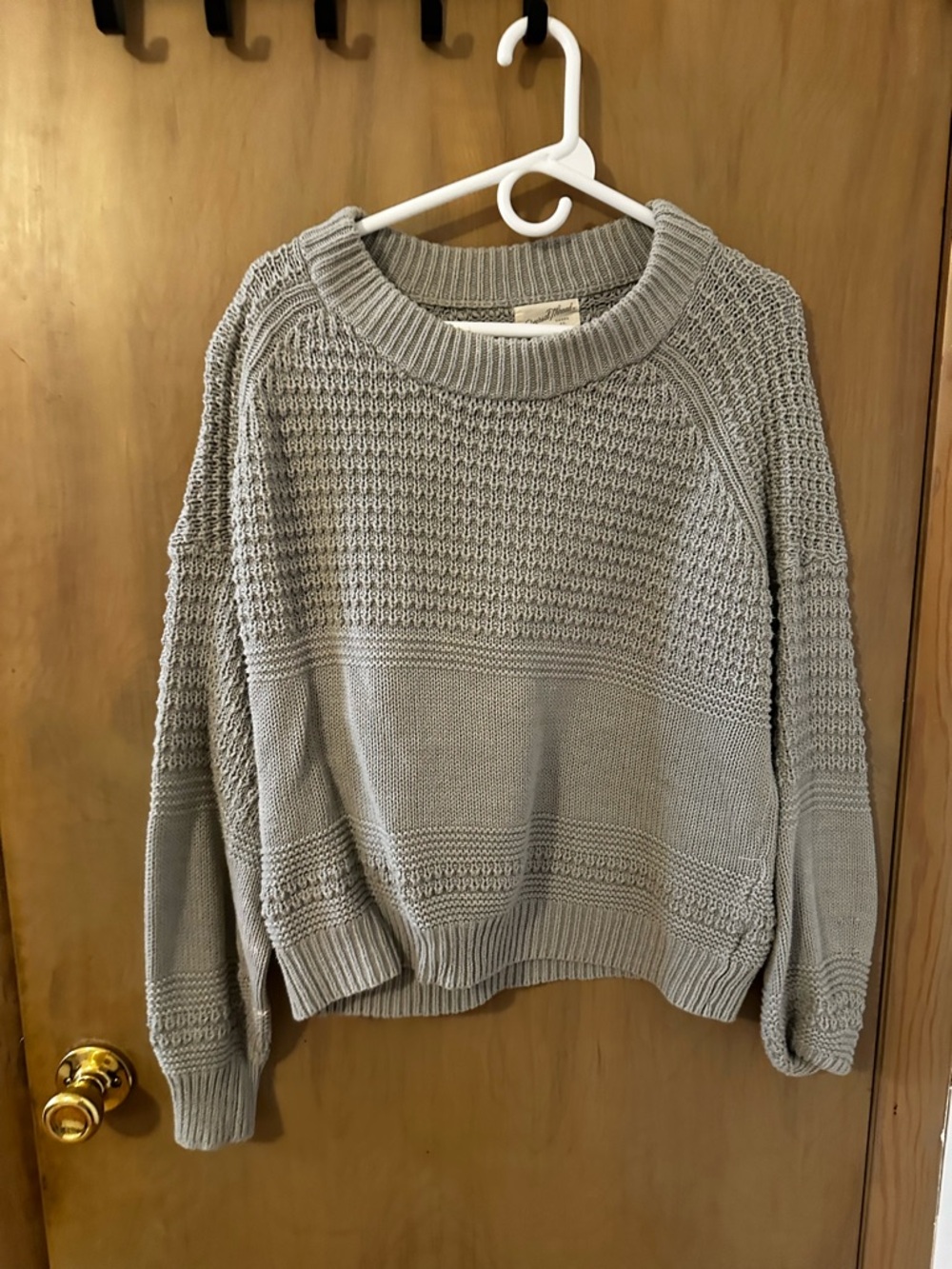 Universal Thread Gray Waffle-Knit Crewneck Sweater